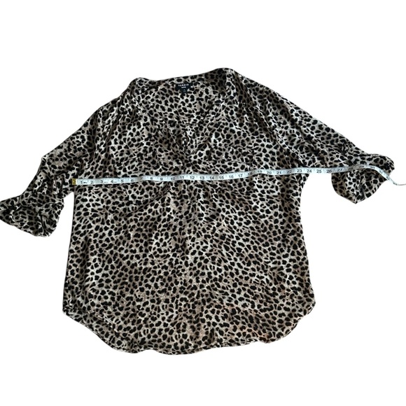 Torrid Cheetah Print Blouse Size 1 (XL/1X) - Picture 2 of 9